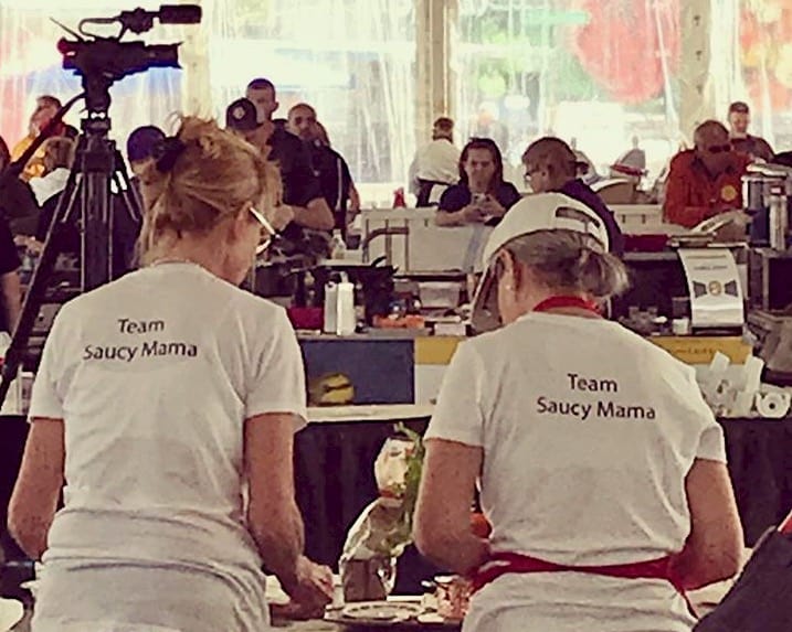 team Saucy Mama cooking together at the world food championships