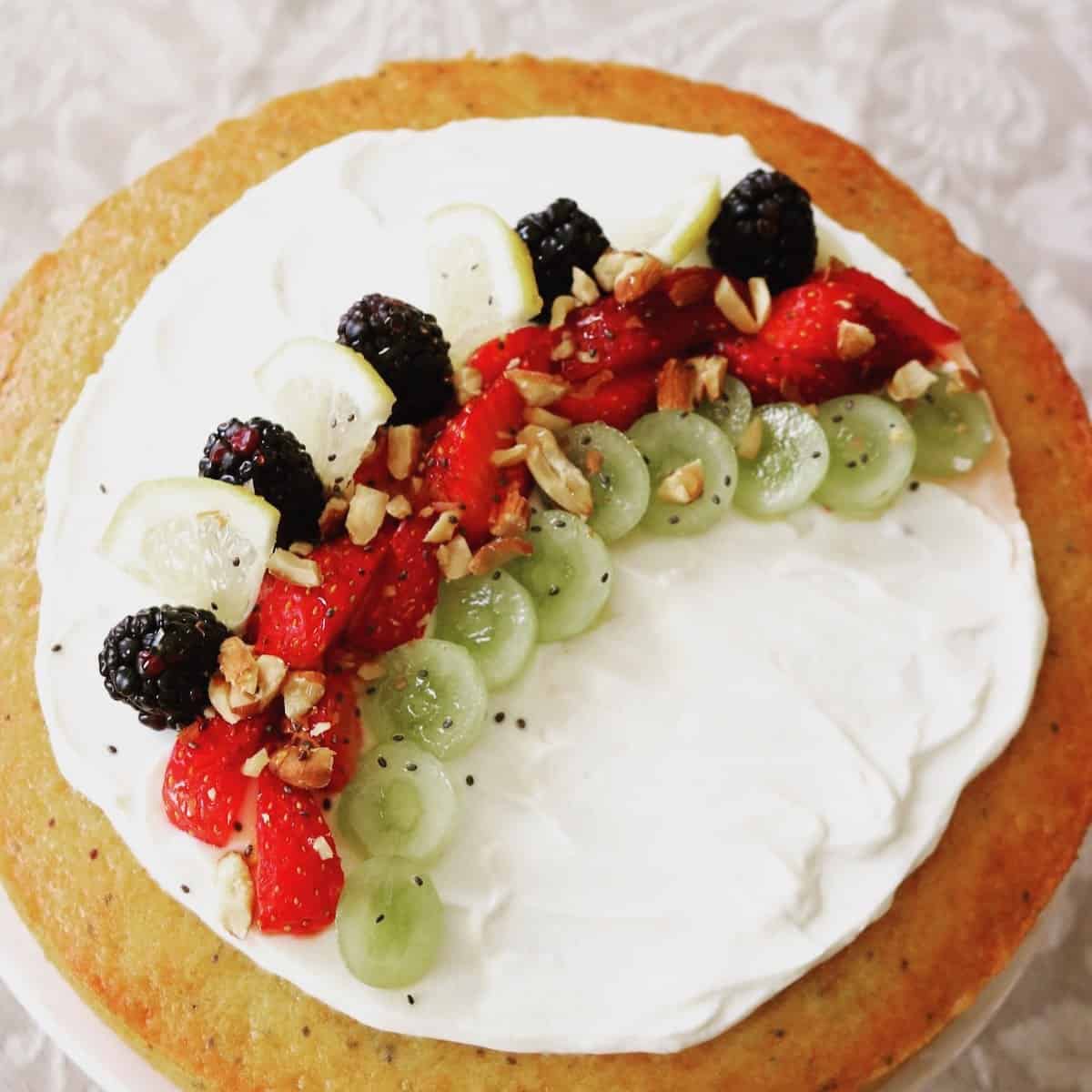 Fruit & Yogurt Smoothie Bowl Cake